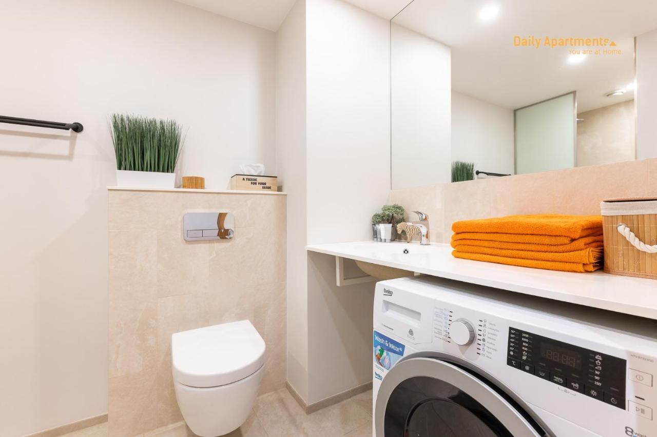 Luxury Suites - Rotermann By Rikas Hotels タリン エクステリア 写真